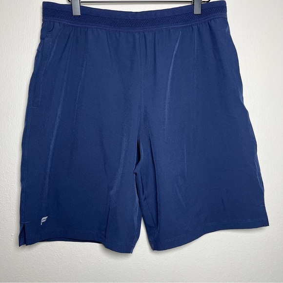 Fabletics Men Shorts Medium Navy Blue The Fundamental Short‎ II Lined 7in - Picture 1 of 7